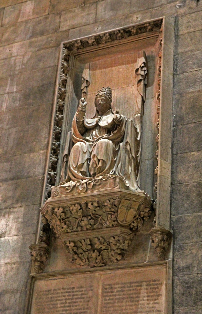 Monument to Martin V, Jacopino di Tradate (1424)
